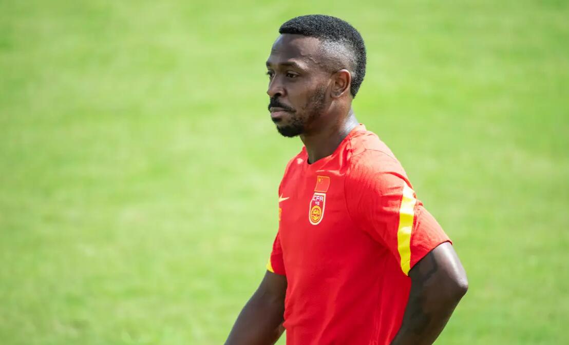 中超新赛季开幕，归化球员表现抢眼