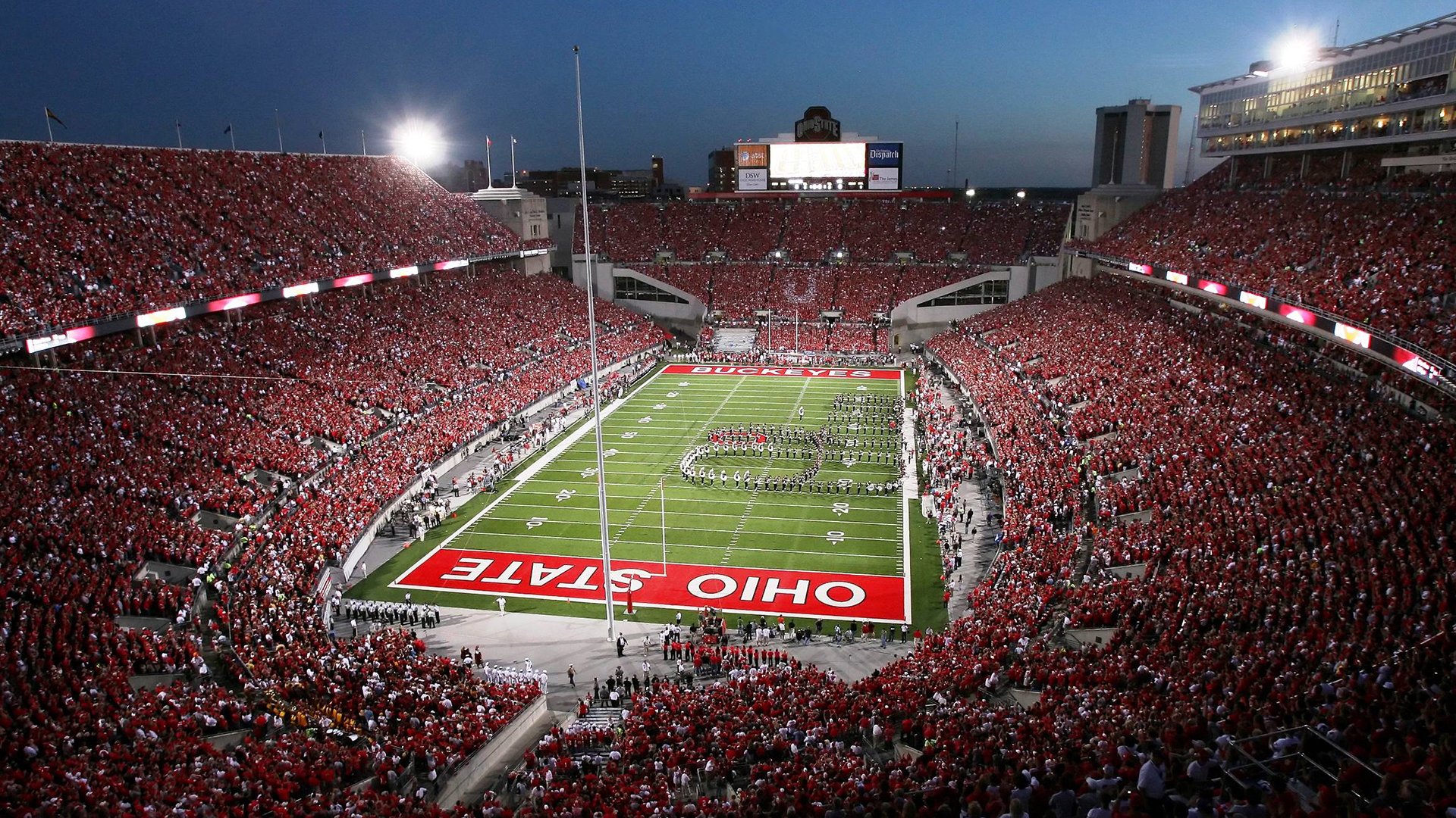 社区篮球运动成为全民健身的重要组成部分，群众参与度持续升高