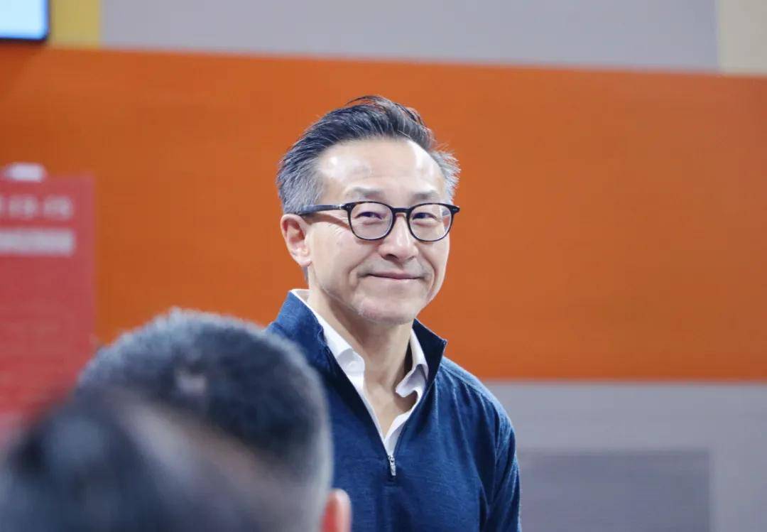 蔡崇信篮球奖学金：助力中国少年留美的简单介绍