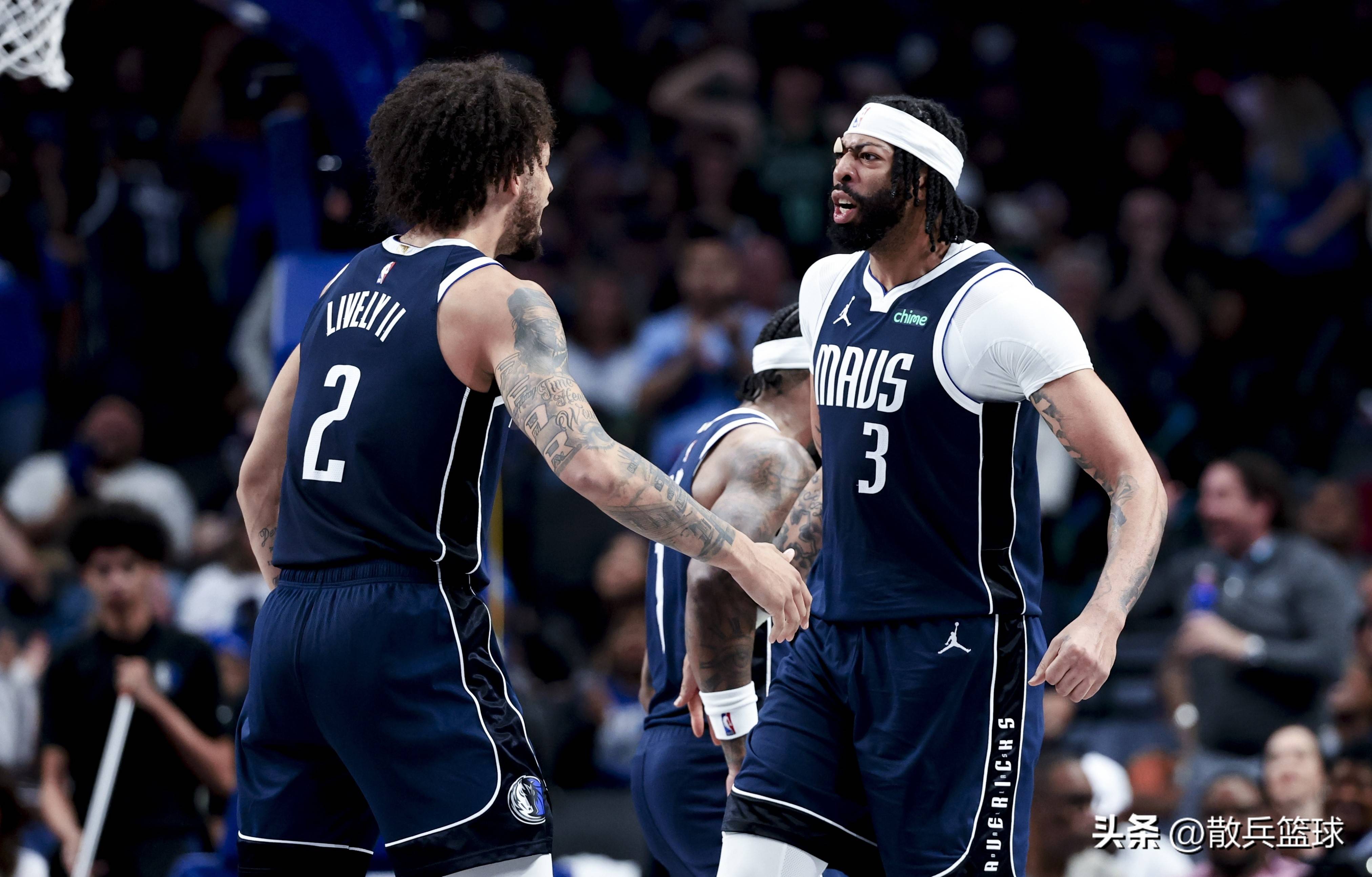 包含NBA球员罢赛抗议，社会正义运动持续的词条