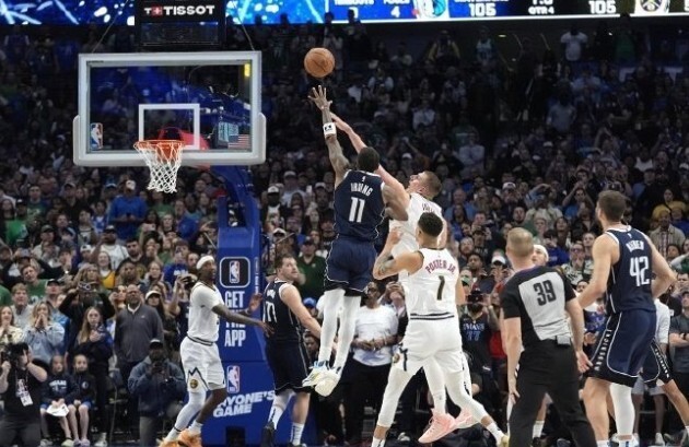 米兰体育平台-NBA十大经典绝杀瞬间