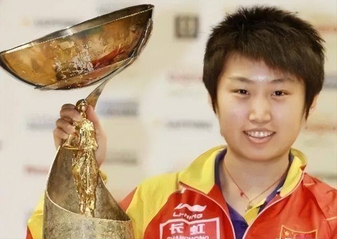 米兰体育网址-运动员退役转型，从赛场到商界成功案例