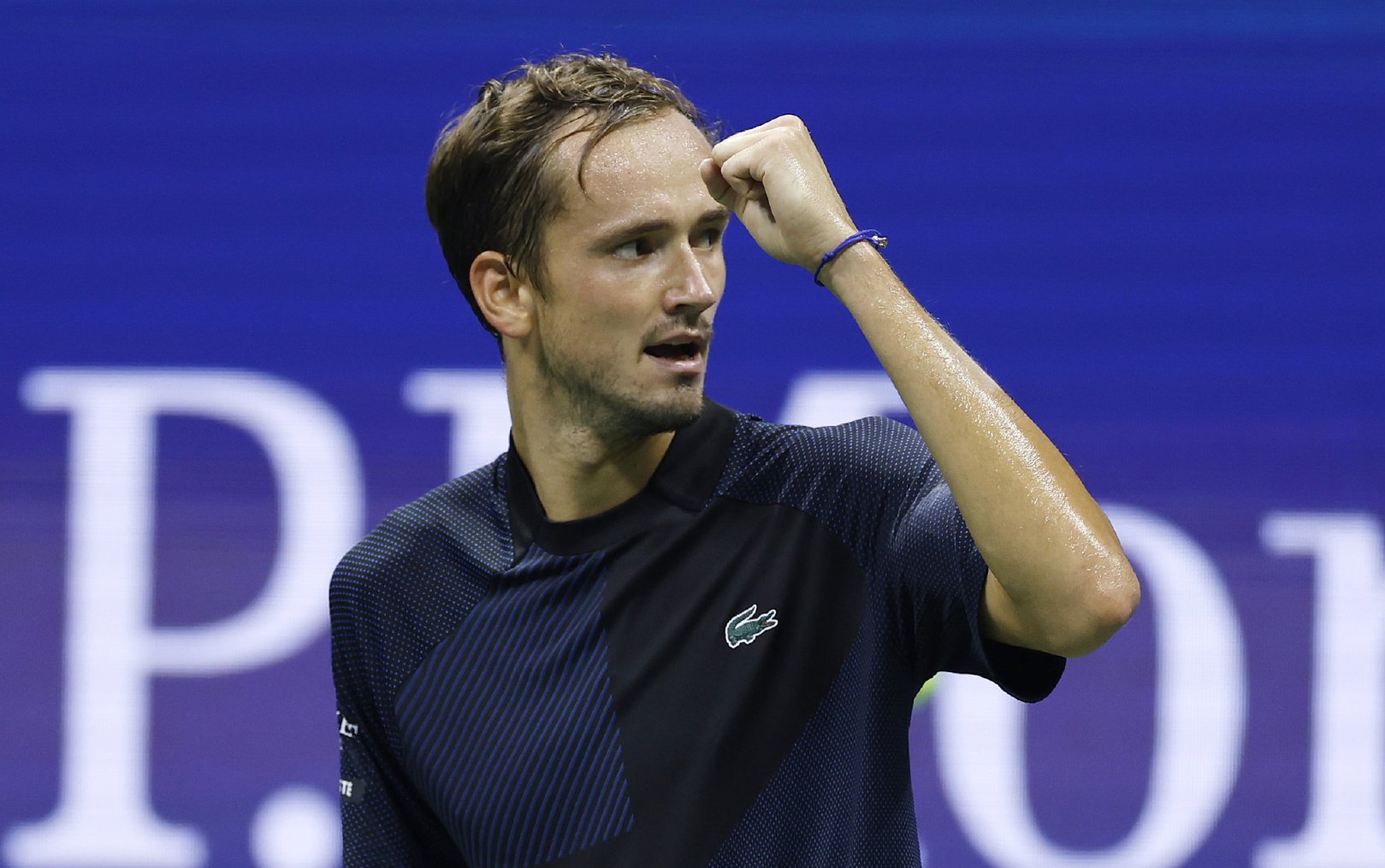 ATP总决赛：梅德韦杰夫逆转夺冠