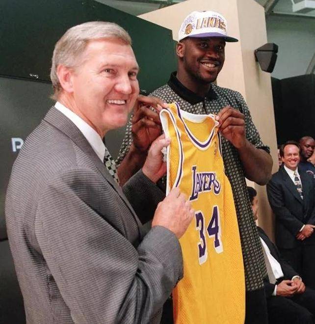 NBA传奇退役仪式回顾