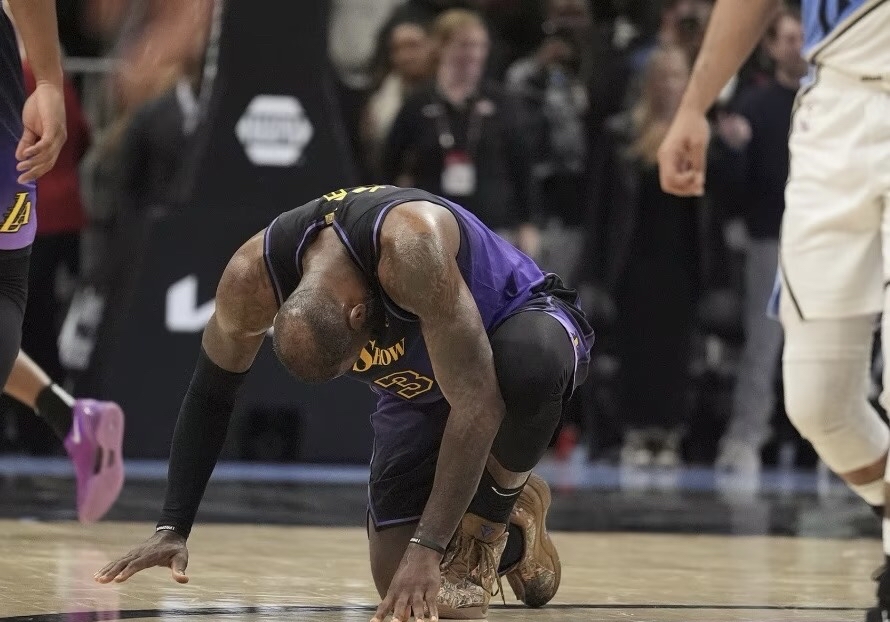 包含NBA中的“技术犯规”到底是啥？的词条