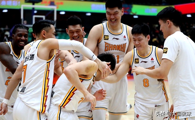 米兰体育官网-CBA季后赛大幕拉开，谁是最大黑马？